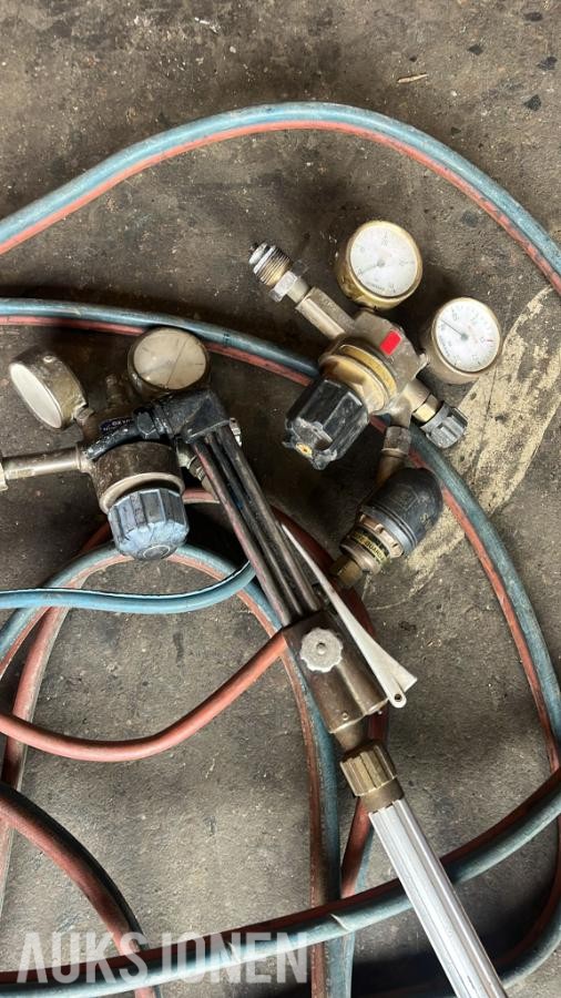 Sveise-/skjærebrenner sett med regulatorer og slanger